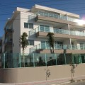 FRENTE AO MAR-Praia Canasvieiras-FLORIANÓPOLIS-2 SUITES c/Piscina Privativa