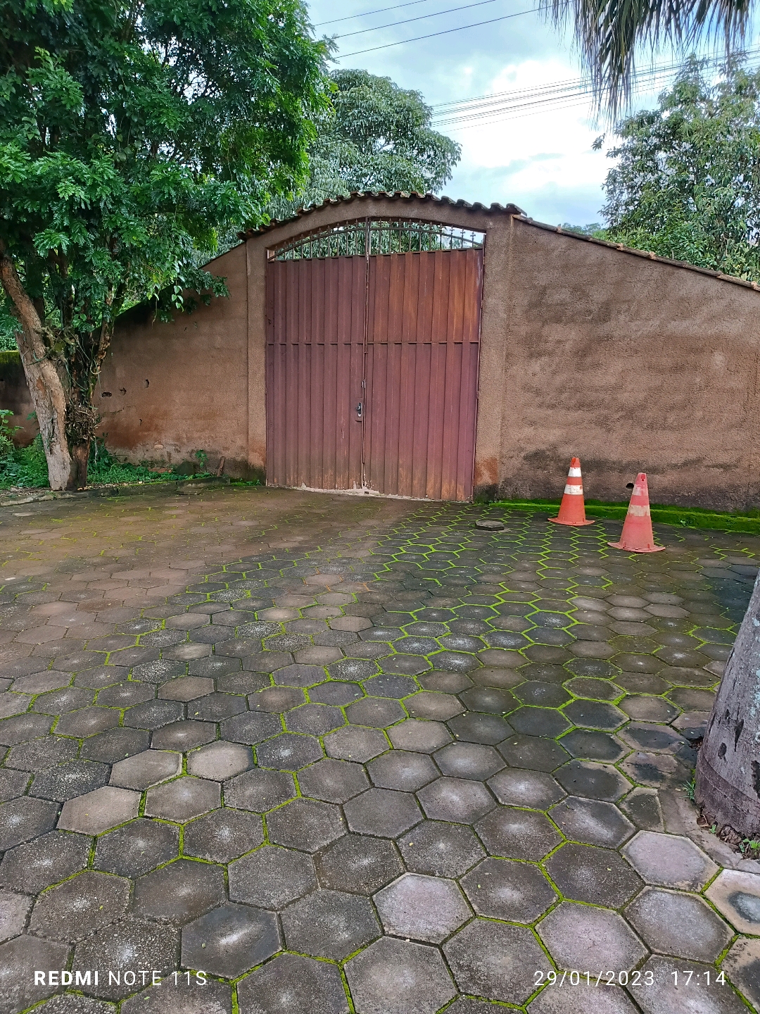 1691092713024