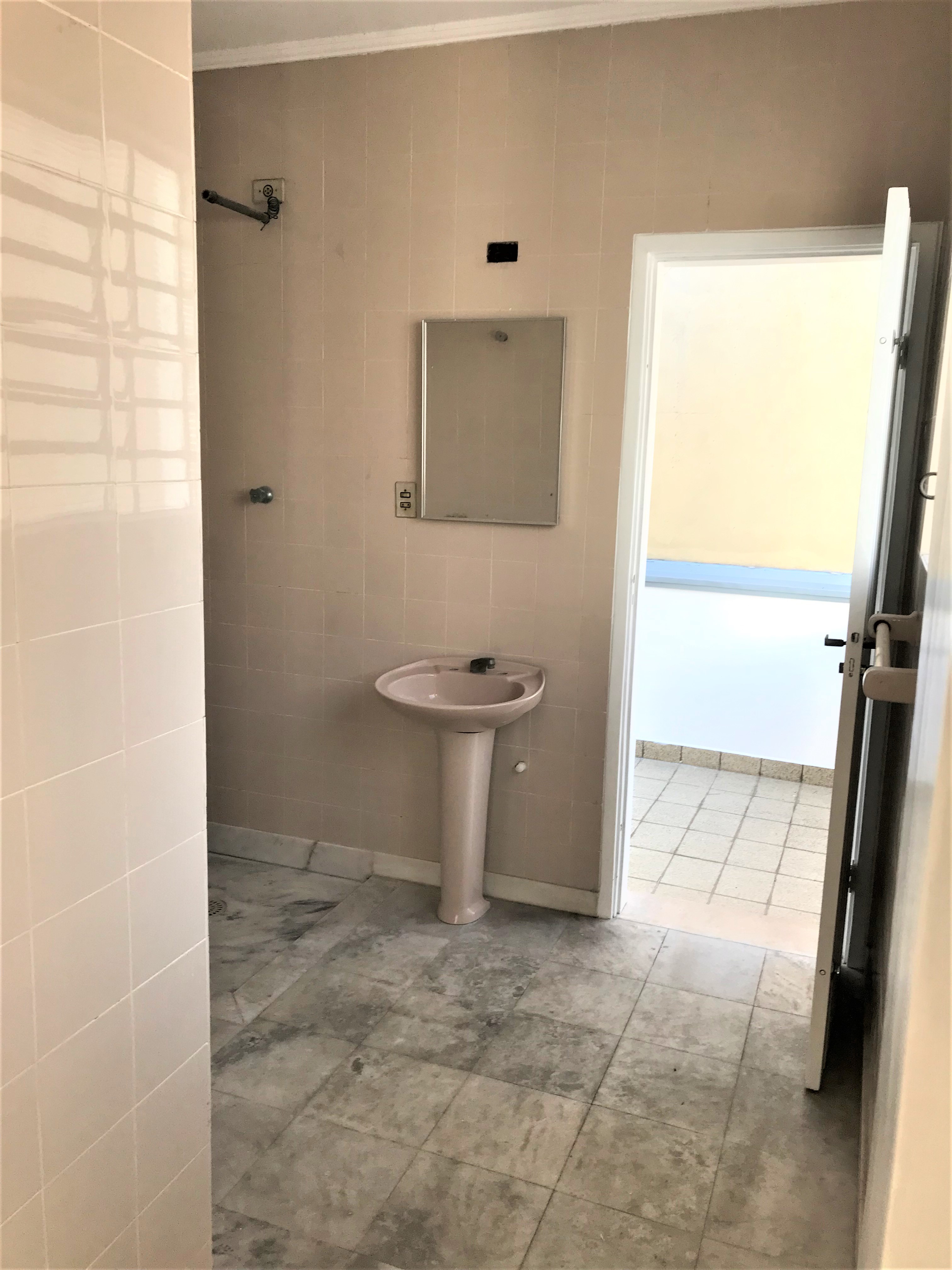 IMG_1374 banheiro suite