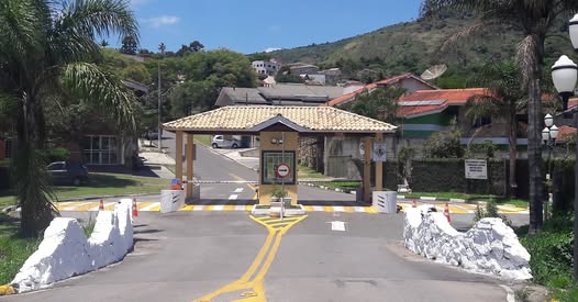 ENTRADA DO CONDOMINIO