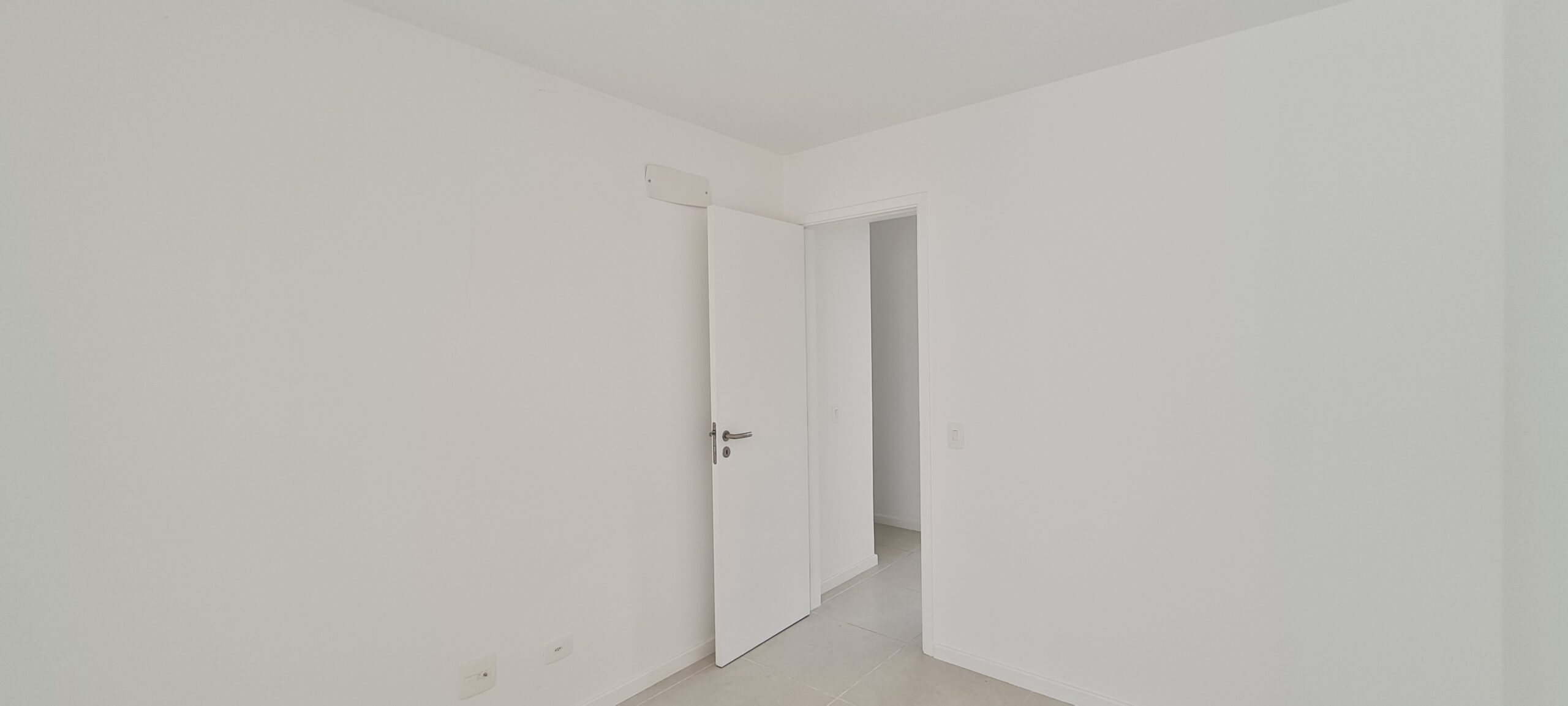 Quarto 1 de frente