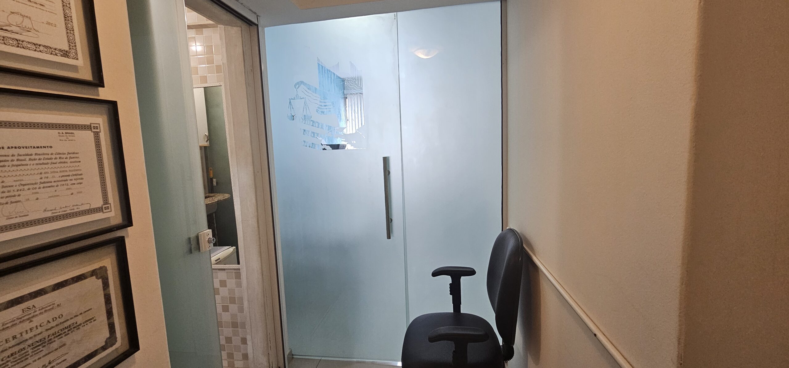 Hall pode ser separado da sala