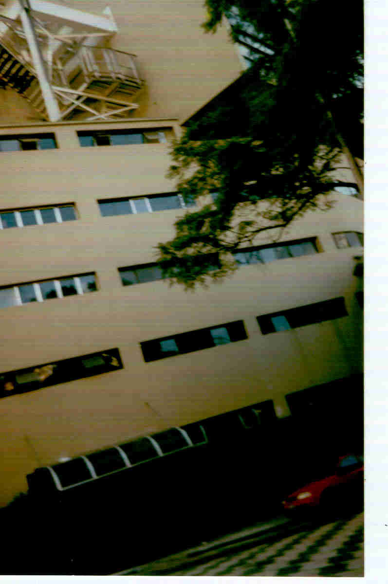 ZARZUR ESCADA DE INCENDIO