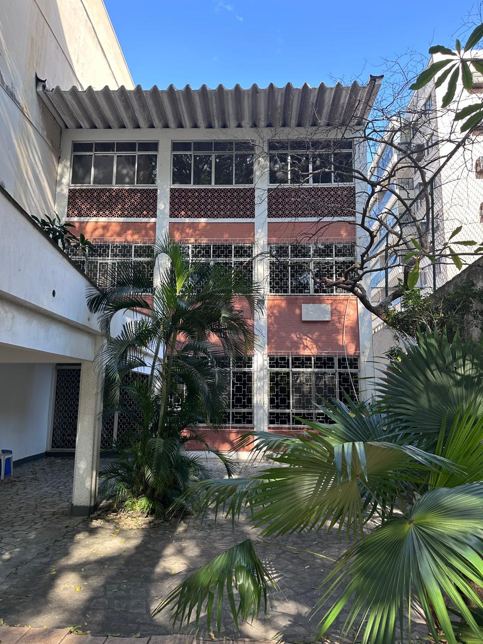 FACHADA 5