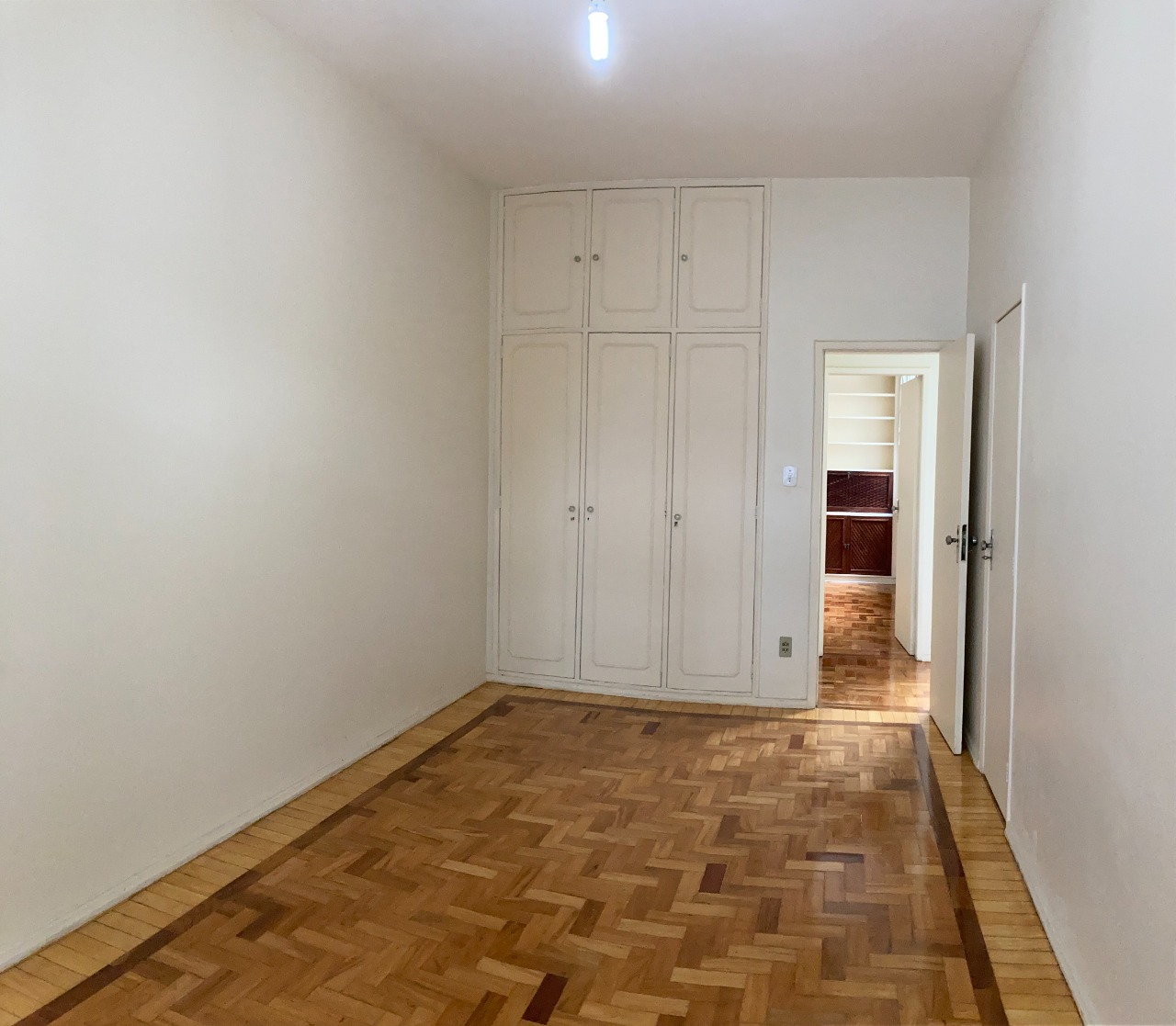 QUARTO MÃE E PAI 2