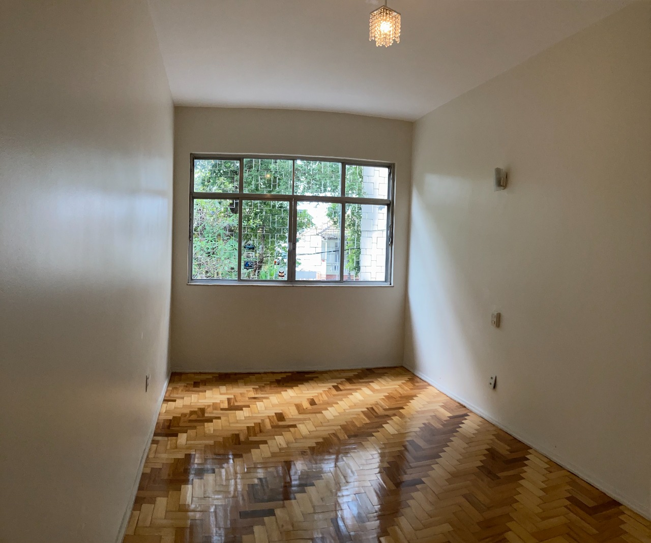 QUARTO F E G 1