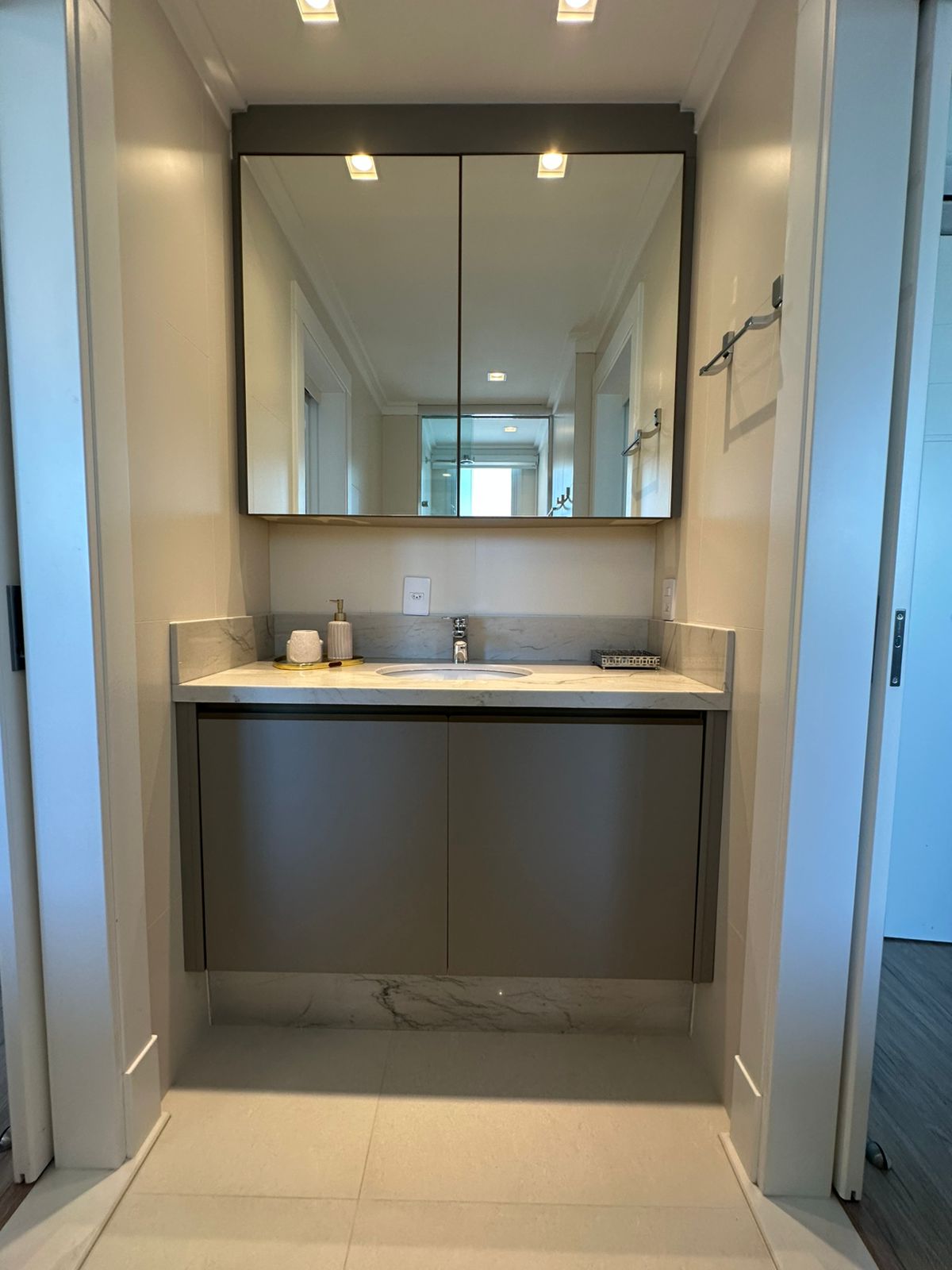 WhatsApp Image 2025-11-19 at 17.11.24 (4)