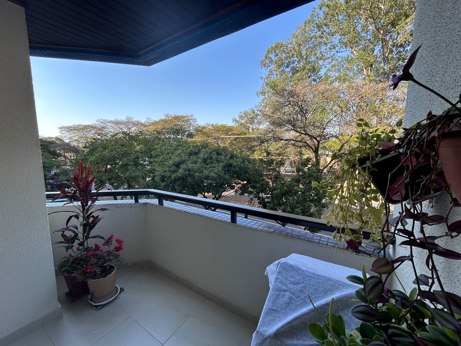 9-Sacada Frente para a rua