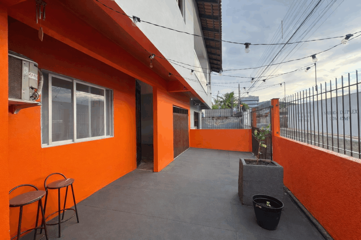 B7A1D0B9-40D4-4725-8692-E229A7BB27B5