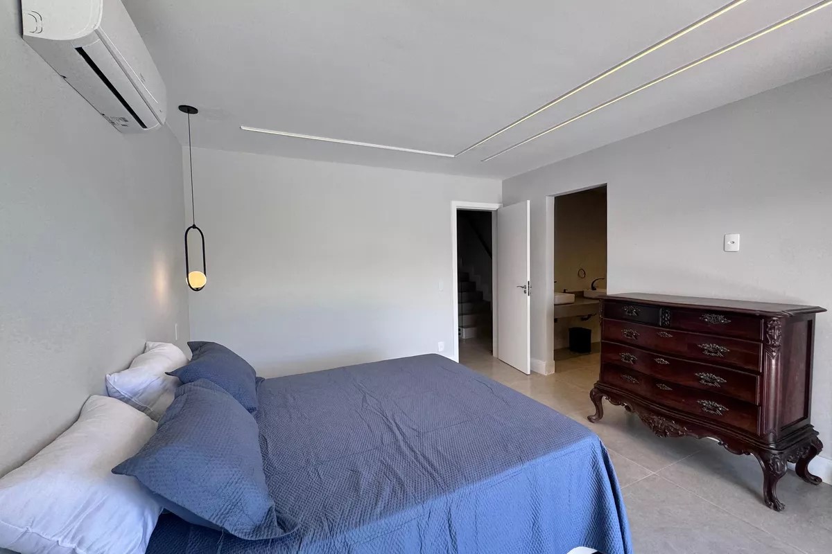 original895211247-19.45380817700737IMG5238