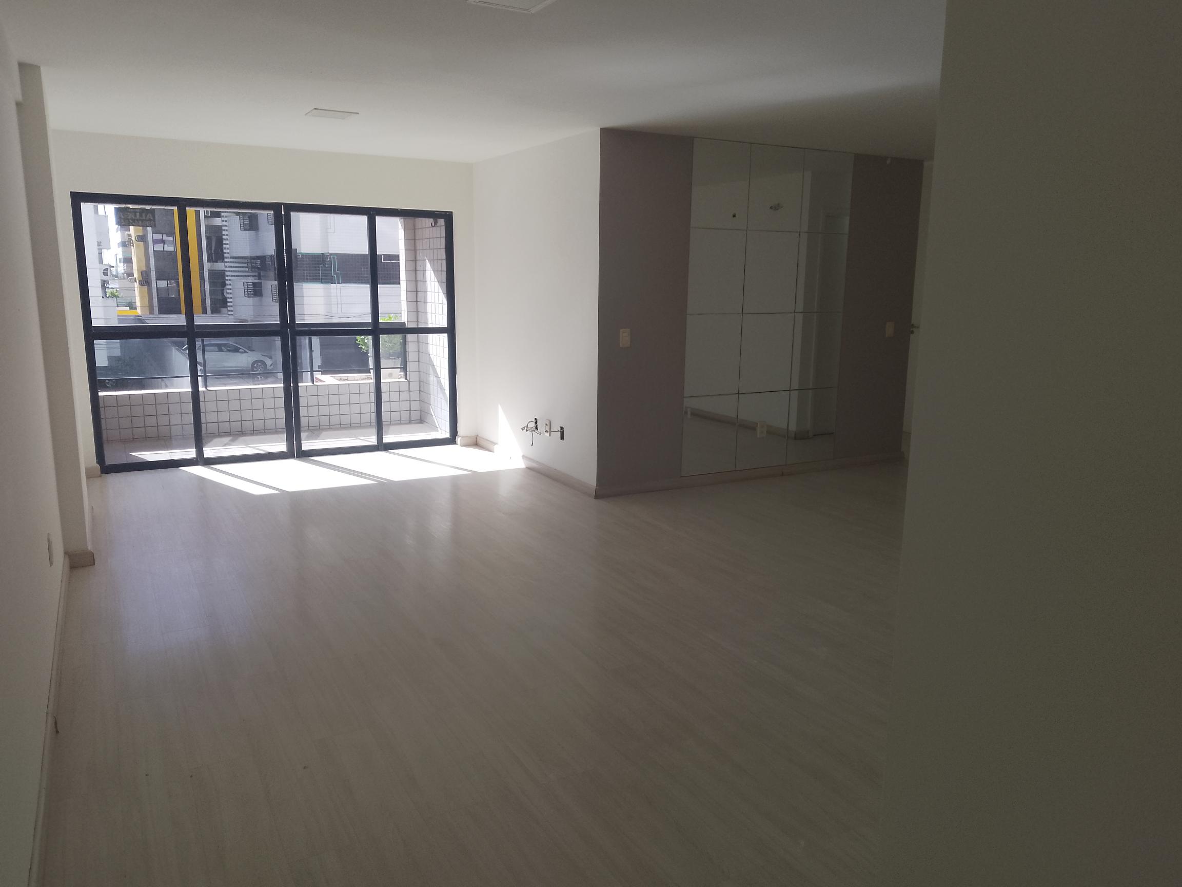 e5e51328-5f50-4c89-841a-cf256d40a5d9