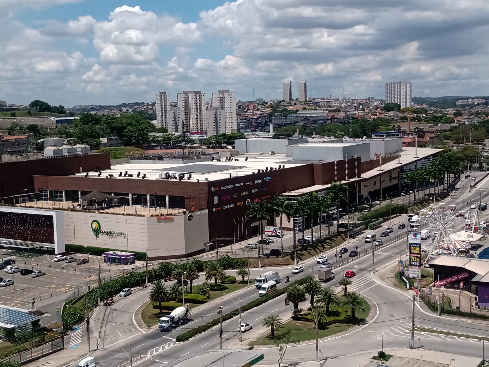 Alpha Park view - shopping