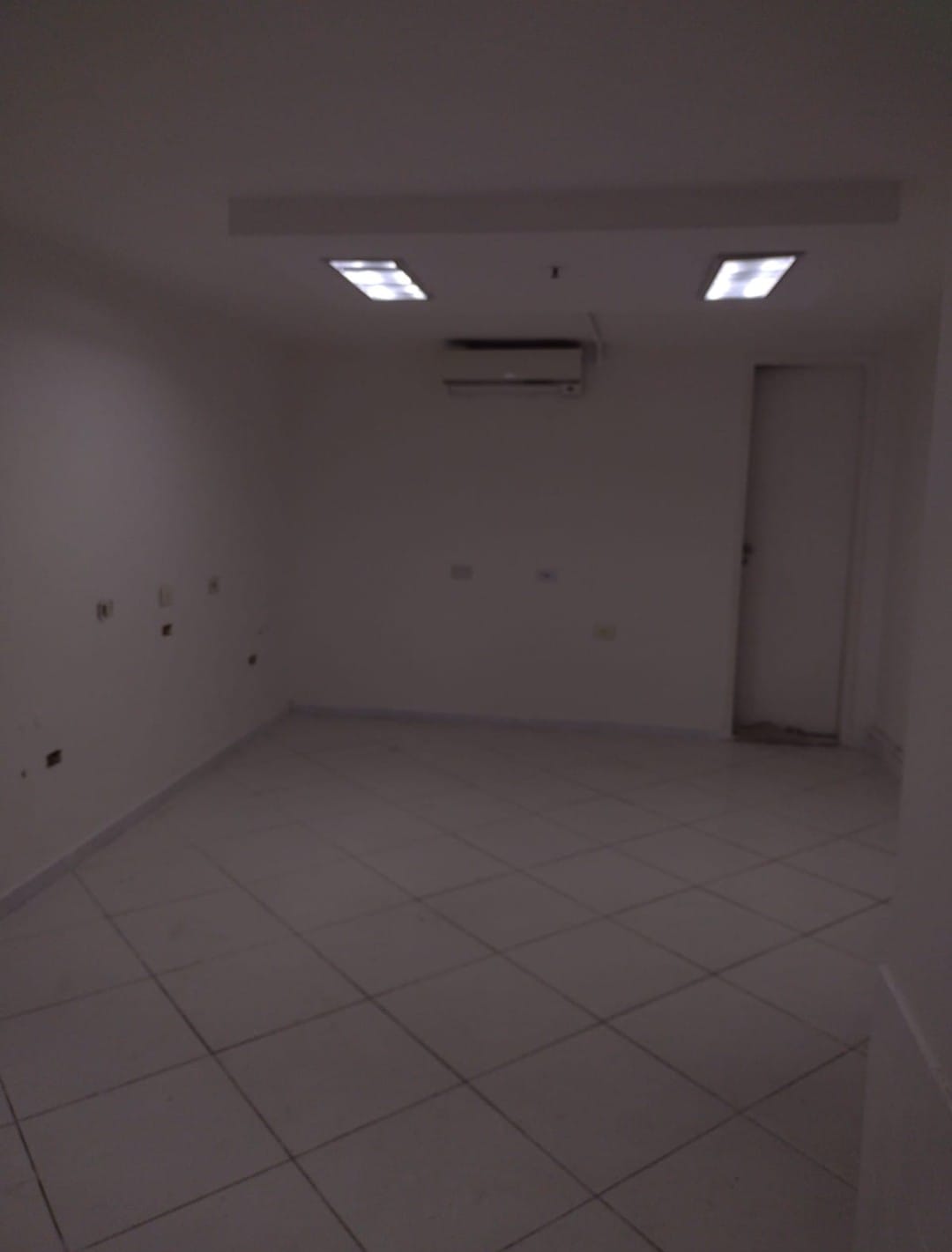 1000129658