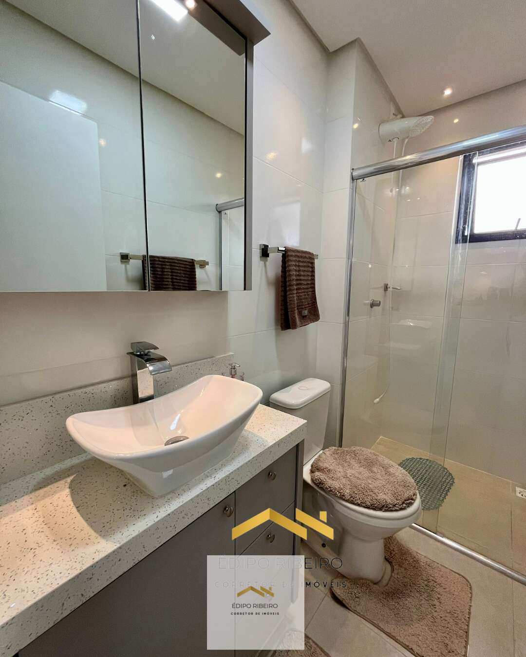 lindo-apartamento-finamente-mobiliado-no-bairro-vi-1423132252157fe11c41446d2814fc9c763bb