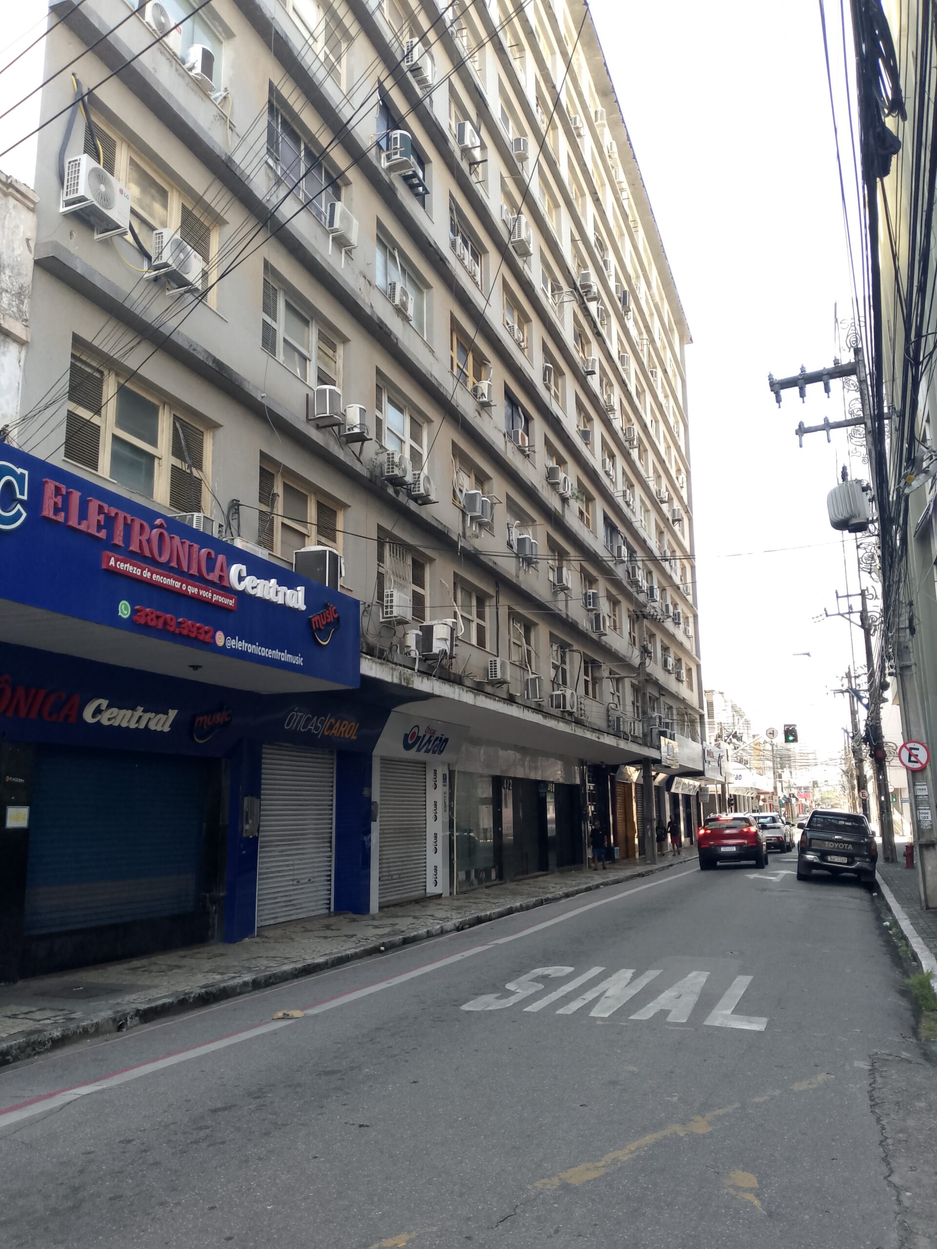 LOJA COMERCIAL NA RUA PEDRO PEREIRA 460 - SEU CORRETOR DE IMOVEIS EM FORTALEZA - WHATSAPP 85 99431 0000 - SEUCORRERORDEIMOVEIS.COM.BR - DANILO WAGNER - CORRETOR DE IMOVEIS - 001