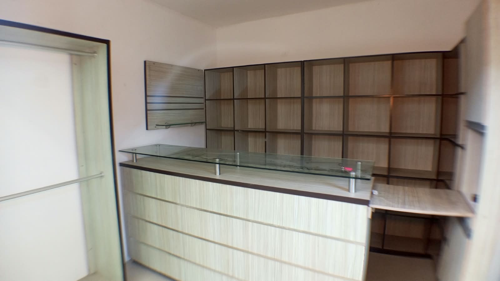 ponto-comercial-para-alugar-no-polo-da-moda-jose-avelino-centro-de-fortaleza-loja-montada
